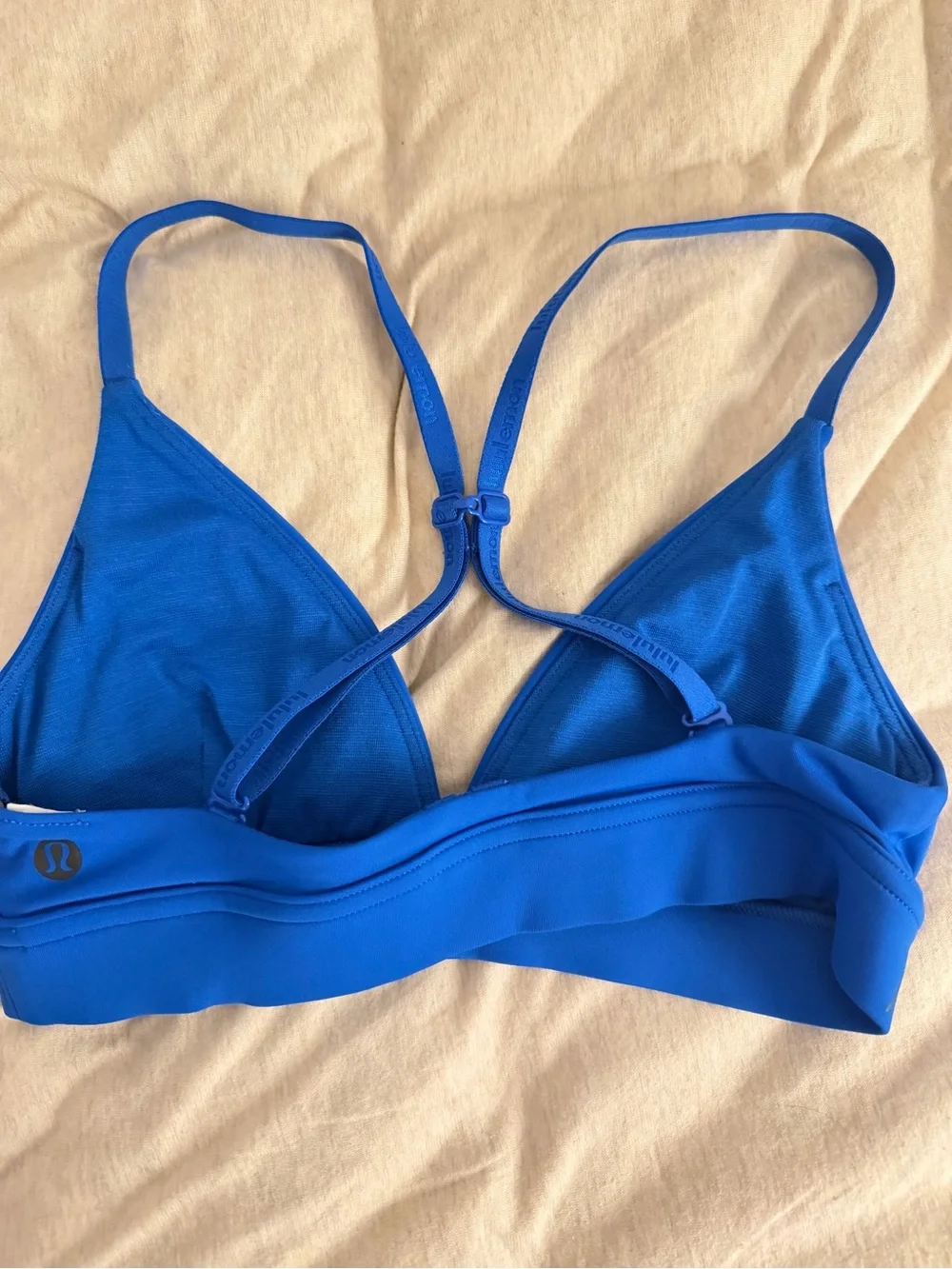 License to Train Triangle Bra Light Support, A/B Cup *Logo